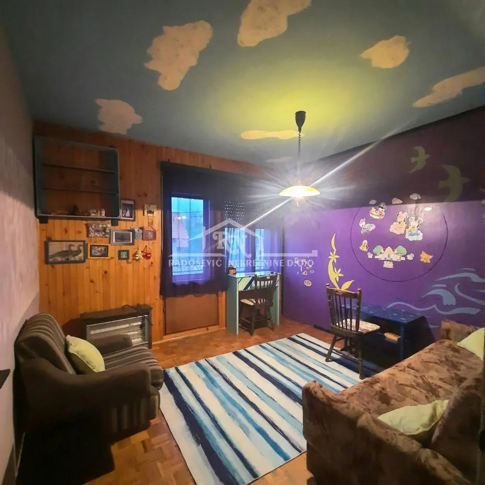 Prodaja, kuća, 219m², Čukarica, Beograd