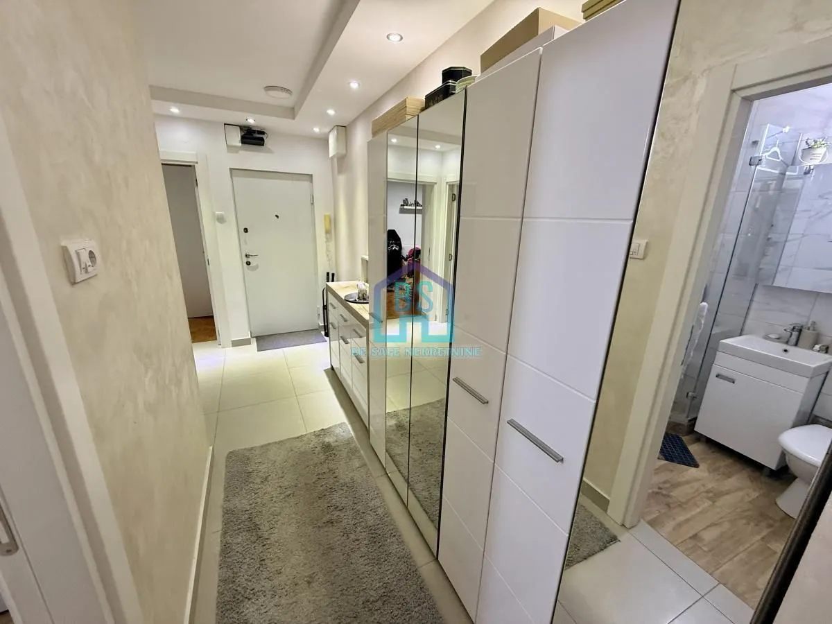 Prodaja, dvosoban stan, 60m², Detelinara, Novi Sad Sve Podlokacije