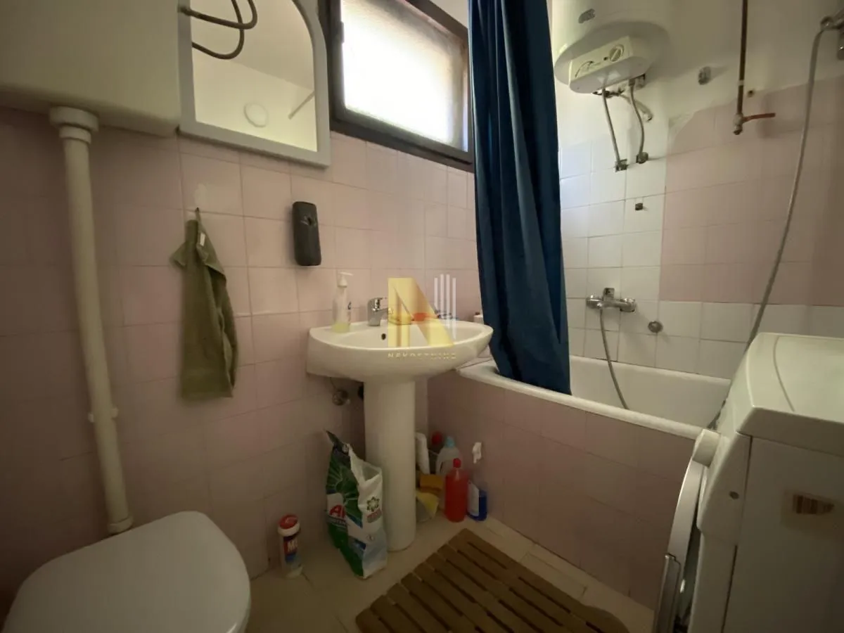 Prodaja, kuća, 160m², Sremska Kamenica, Petrovaradin