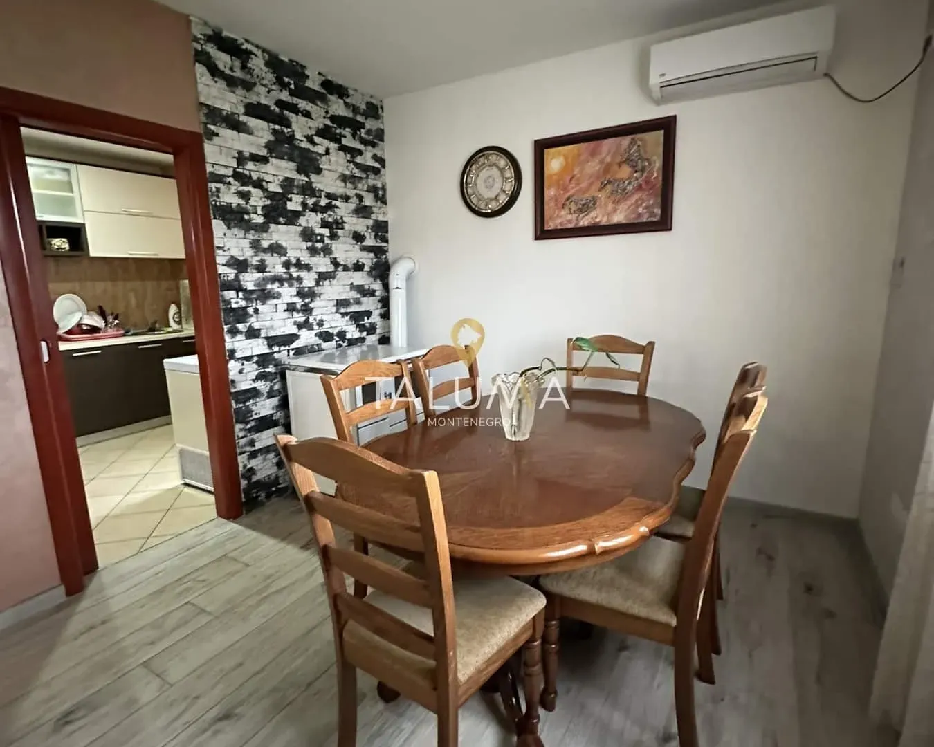 Prodaja, kuća, 216m², Spuž, Danilovgrad