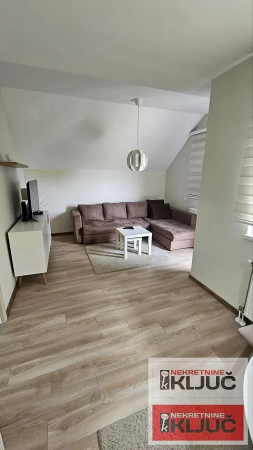 Izdavanje, jednosoban stan, 40m², Adice, Novi Sad Sve Podlokacije