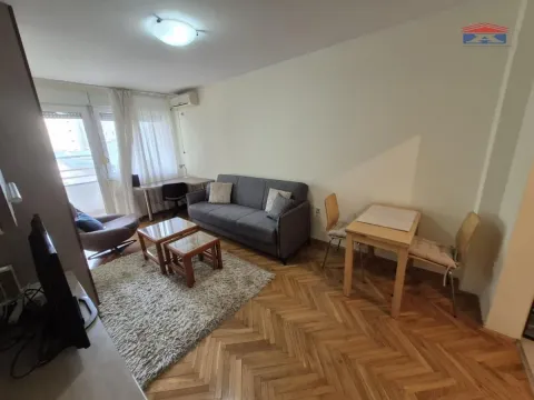 Rent, one bedroom apartment, 40m², Grbavica, Novi Sad Sve Podlokacije - image 2