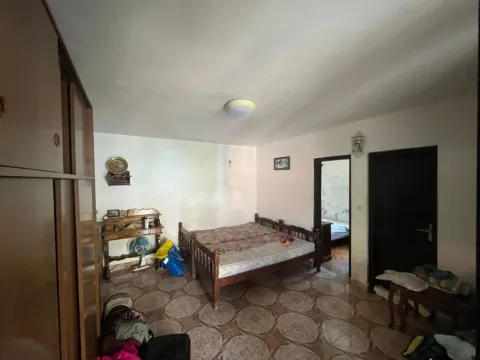 Prodaja, kuća, 200m², Kostanjica, Kotor - image 3