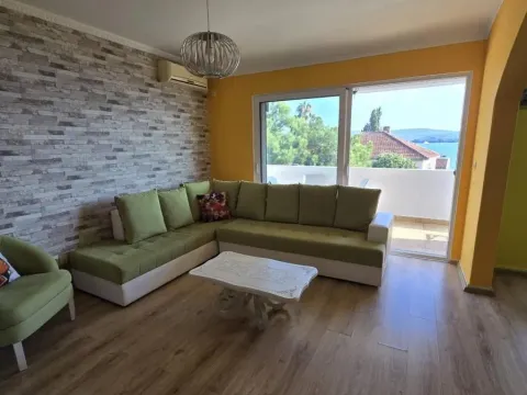 Izdavanje, jednosoban stan, 50m², Centar, Tivat - image 3