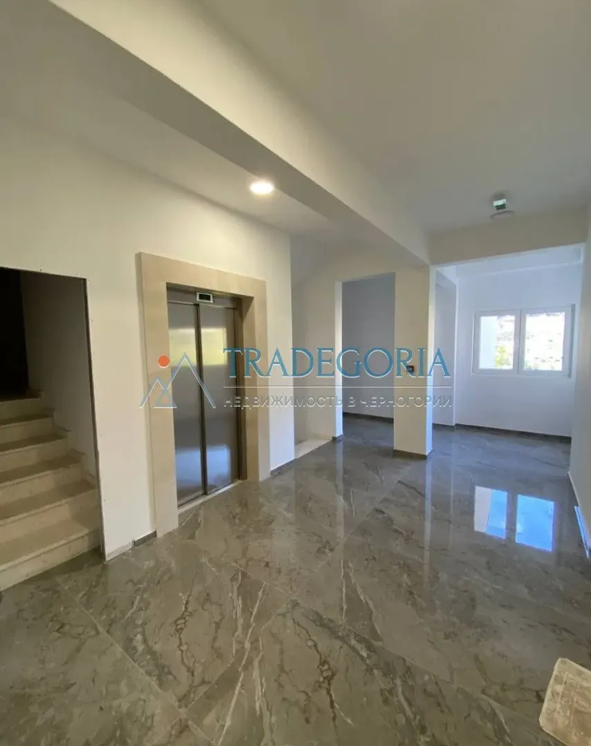 Prodaja, trosoban stan, 74m², Budva, Crna Gora