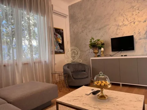 Rent, two bedroom apartment, 87m², Stari Grad, Beograd - image 9