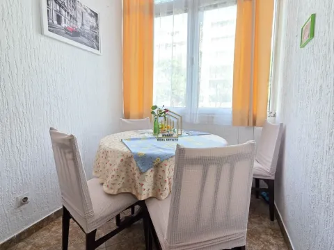 Sale, three bedroom apartment, 80m², Preko Morače, Podgorica - image 11