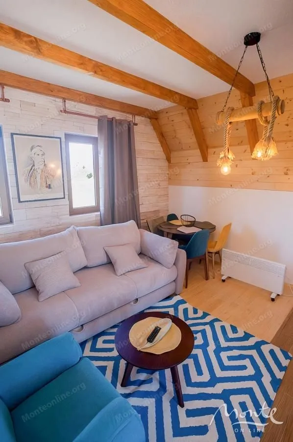 Sale, office space, 219m², Borje, Žabljak