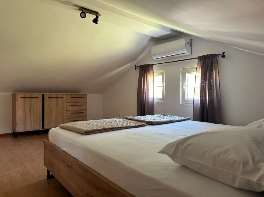Rent, three bedroom apartment, 120m², Mrčevac, Tivat