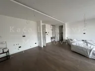 Prodaja, četvorosoban stan, 135m², Vračar Hram, Vračar Sve Podlokacije - image 9