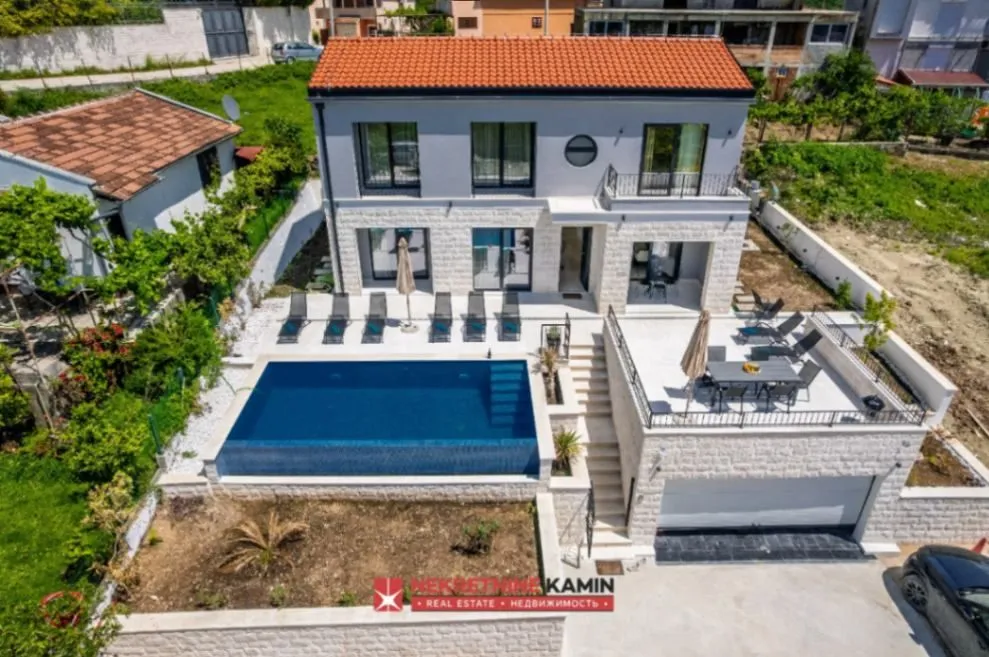 Prodaja, kuća, 250m², Tivat, Crna Gora