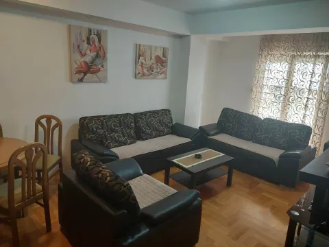 Rent, two bedroom apartment, 80m², City Kvart, Podgorica - image 1