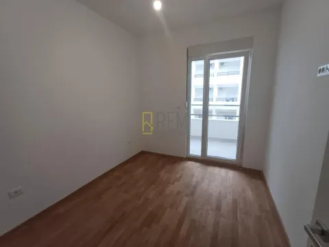 Prodaja, jednosoban stan, 45m², Zabjelo, Podgorica - image 1