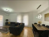 Prodaja, dvosoban stan, 82m², Stari Aerodrom, Podgorica - image 4