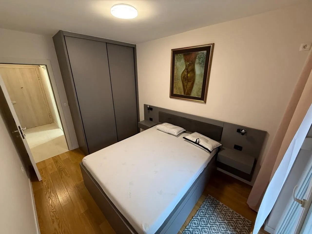 Rent, apartment, 53m², Central Point, Podgorica
