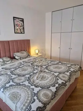 Rent, four bedroom apartment, 103m², Vračar Hram, Vračar Sve Podlokacije - image 10