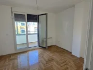 Prodaja, četvorosoban stan, 95m², Vračar Centar, Vračar Sve Podlokacije - image 8