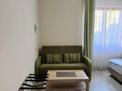 Sale, studio apartment, 38m², Bečići, Budva - image 2