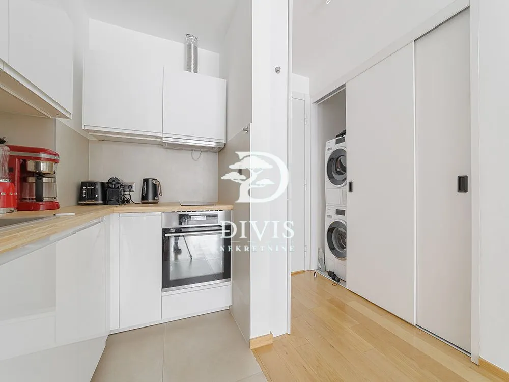 Prodaja, trosoban stan, 78m², Stari Grad, Beograd