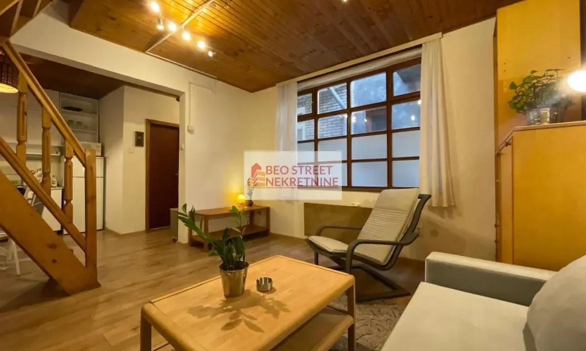 Izdavanje, trosoban stan, 70m², Stari Grad, Beograd