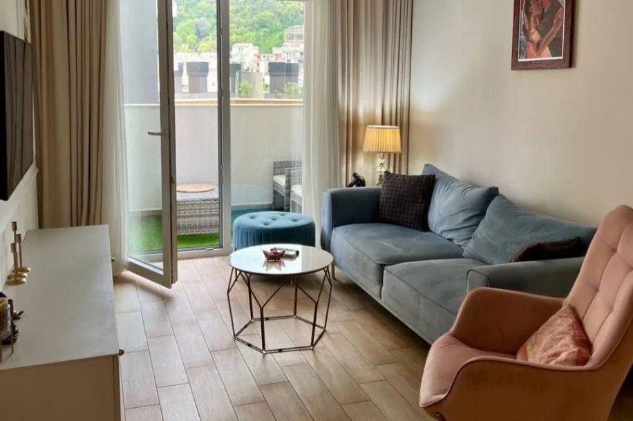 Izdavanje, stan, 69m², Golubovina, Budva