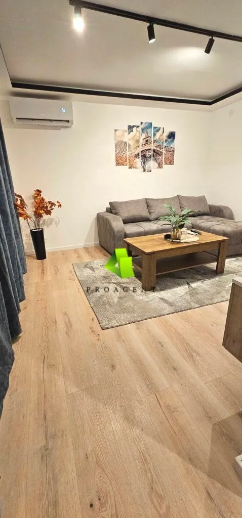 Prodaja, trosoban stan, 64m², Medijana, Niš