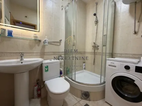 Rent, two bedroom apartment, 65m², Centar, Podgorica - image 16