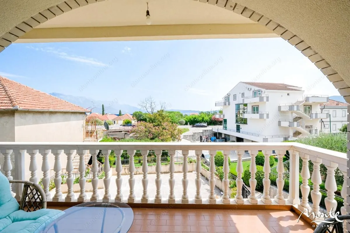 Prodaja, kuća, 200m², Bijela, Herceg Novi