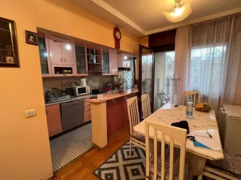 Sale, four bedroom apartment, 110m², Vukov Spomenik, Zvezdara Sve Podlokacije - image 7