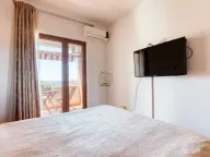 Rent, one bedroom apartment, 44m², Petrovac, Budva - image 10