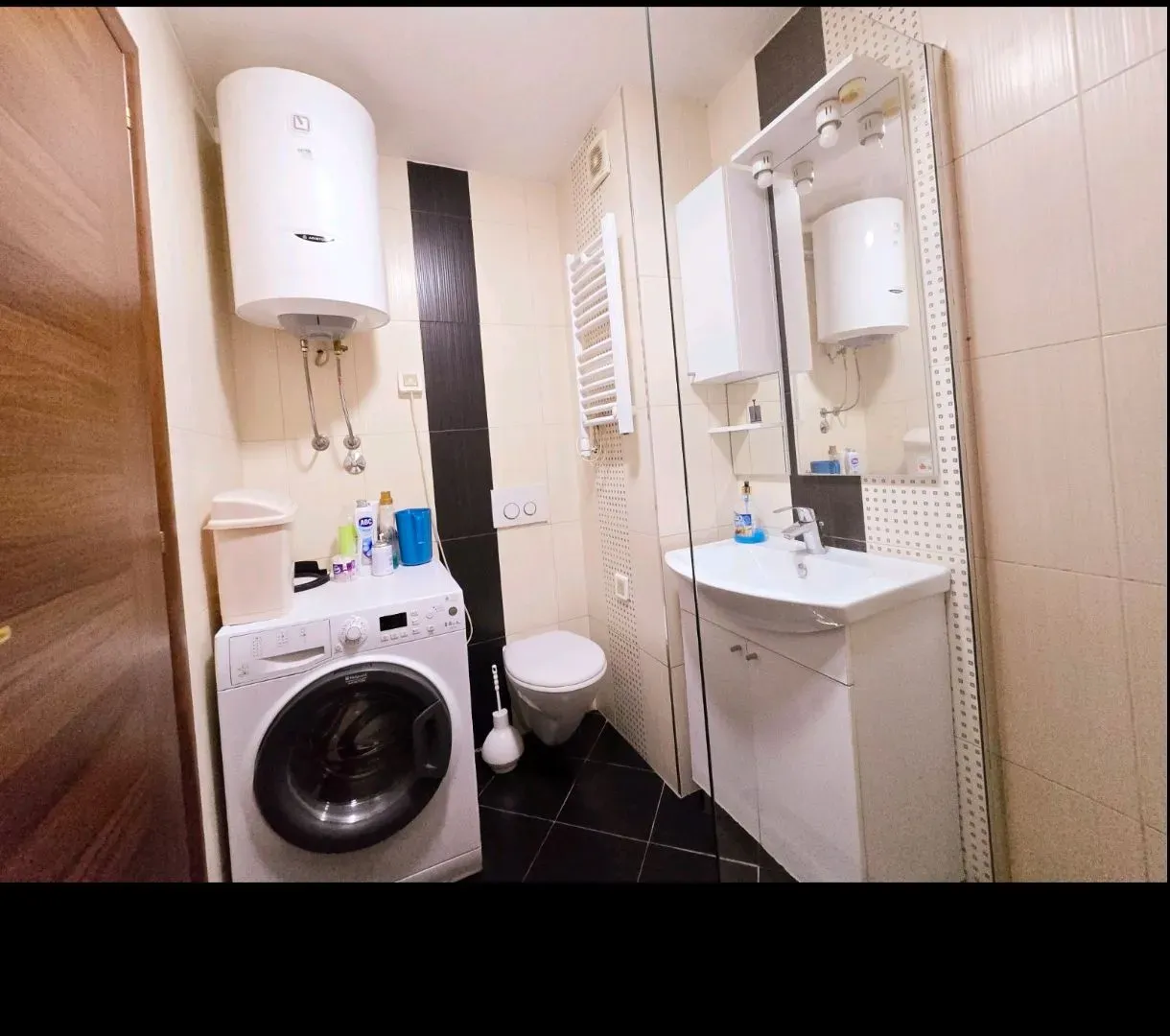 Izdavanje, dvosoban stan, 60m², Stari Aerodrom, Podgorica