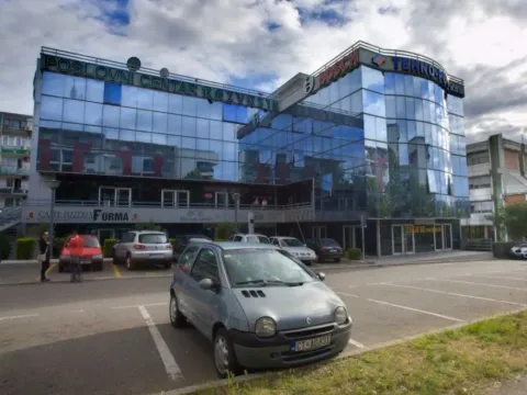 Rent, office space, 214m², Autobuska stanica, Podgorica - image 5