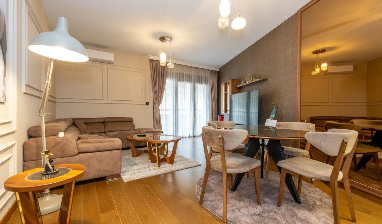 Izdavanje, trosoban stan, Ljubović, Podgorica