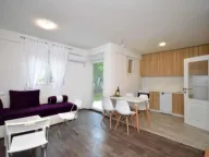 Izdavanje, jednosoban stan, 45m², Dumidran, Tivat - image 2