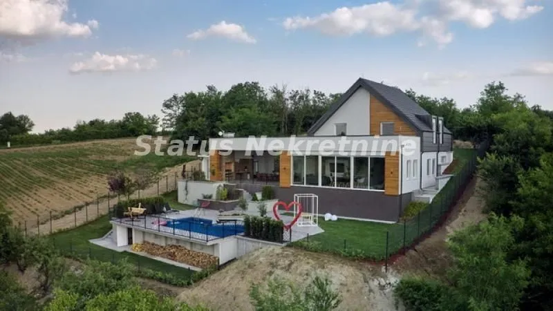 Izdavanje, kuća, 310m², Sremski Karlovci, Novi Sad