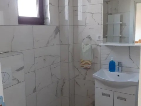 Izdavanje, jednosoban stan, 27m², Centar, Zlatibor - image 6