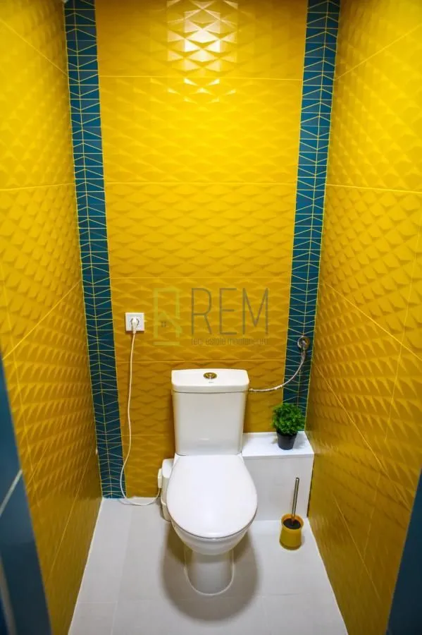 Sale, office space, 78m², Cetinje, Crna Gora