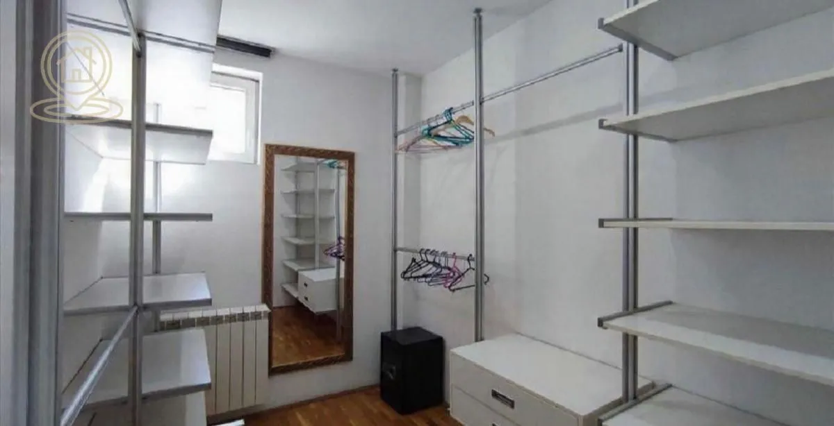 Sale, apartment, 160m², Lion, Zvezdara Sve Podlokacije