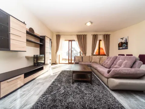 Prodaja, jednosoban stan, 91m², Bečići, Budva - image 11