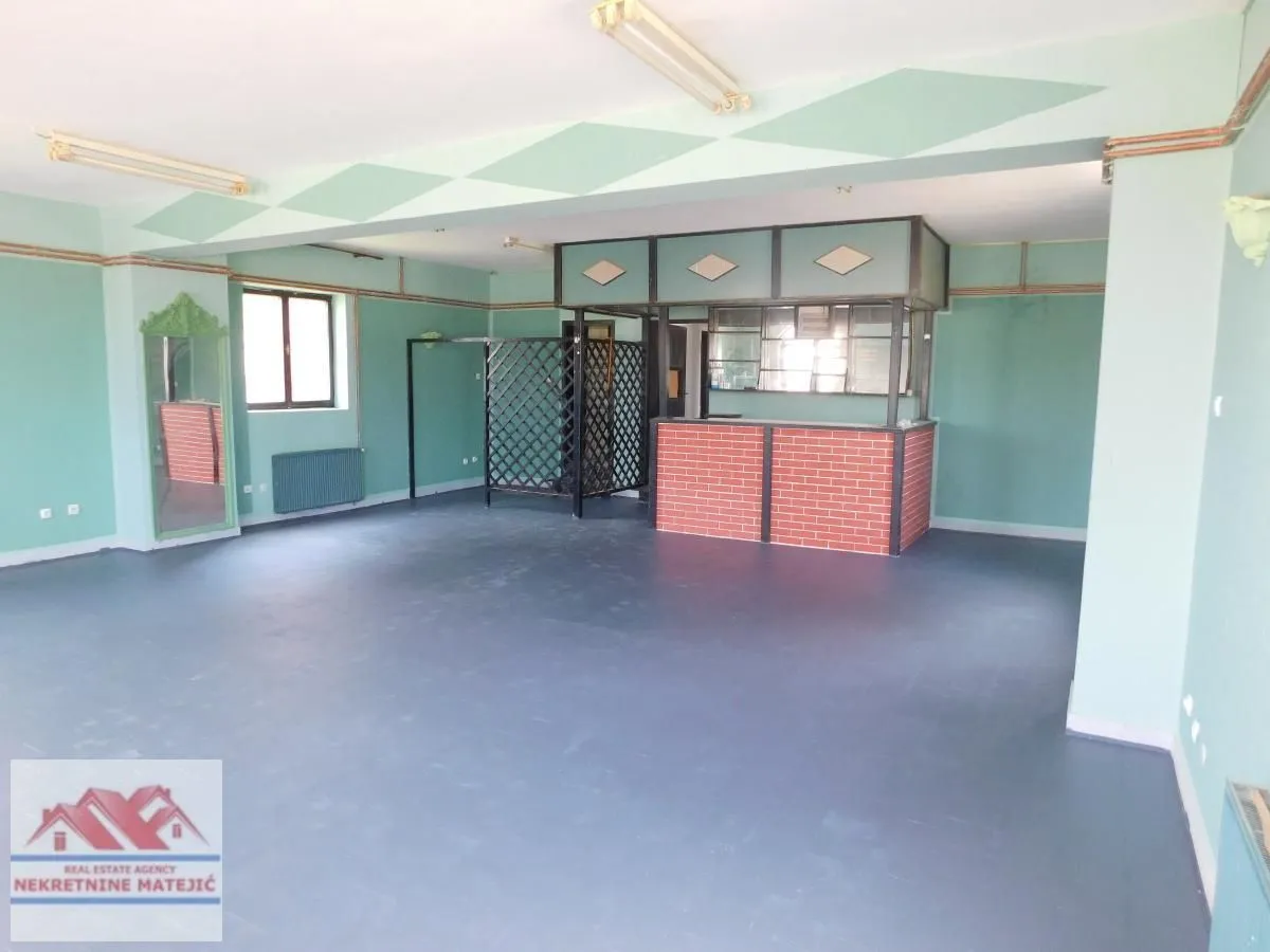 Rent, office space, 150m², Maršić, Kragujevac