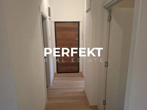 Prodaja, trosoban stan, 97m², Centar, Pančevo - image 12
