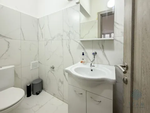 Sale, office space, 20m², Blok 5, Podgorica - image 5