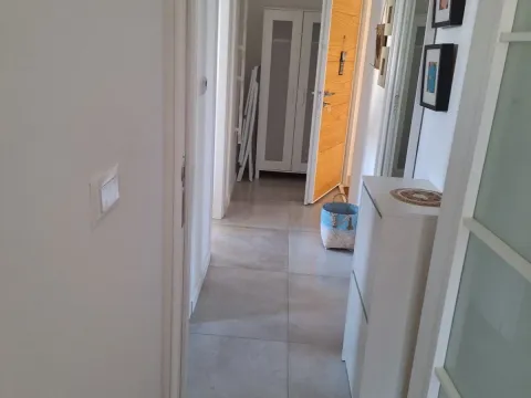 Izdavanje, jednosoban stan, 36m², Dalmatinska ulica, Podgorica - image 8