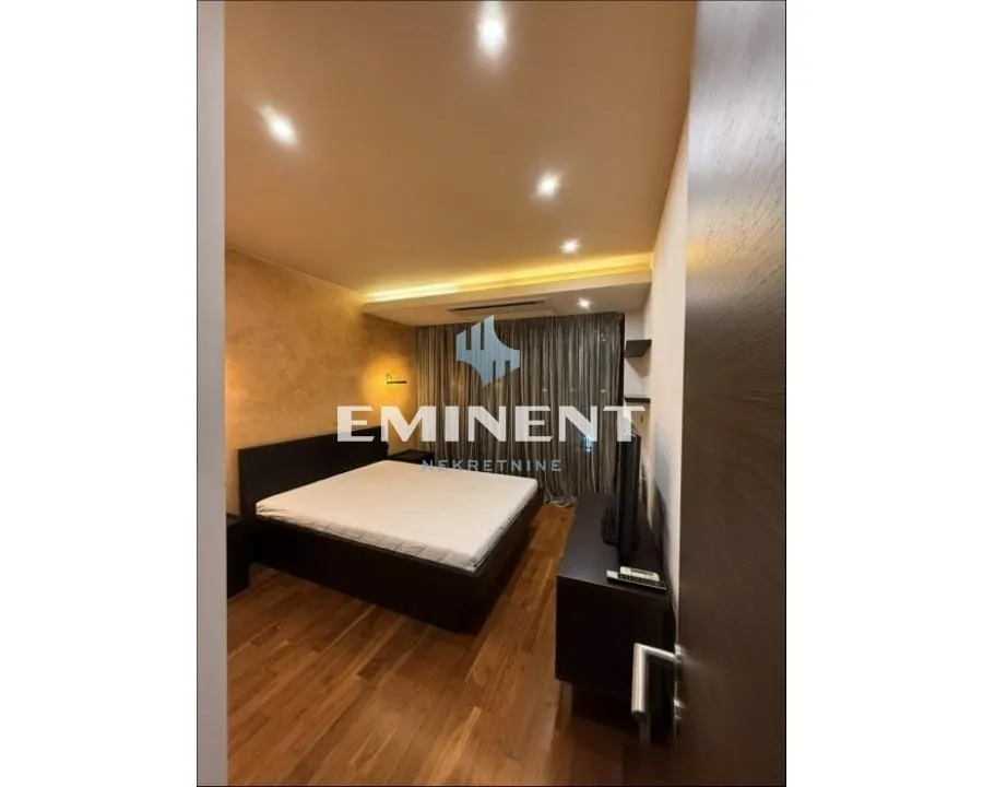 Rent, two bedroom apartment, 60m², Novi Beograd Sve Podlokacije, Beograd