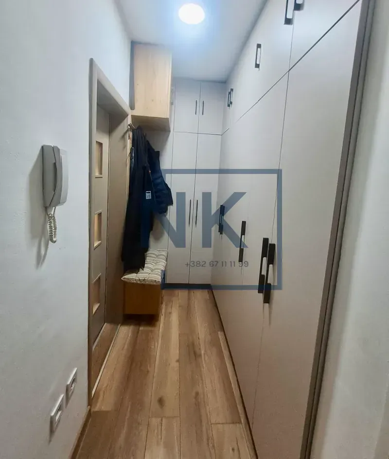 Prodaja, jednosoban stan, 40m², Stari Aerodrom, Podgorica