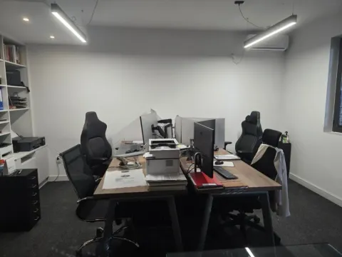 Izdavanje, poslovni prostor, 34m², Ljubović, Podgorica - image 8