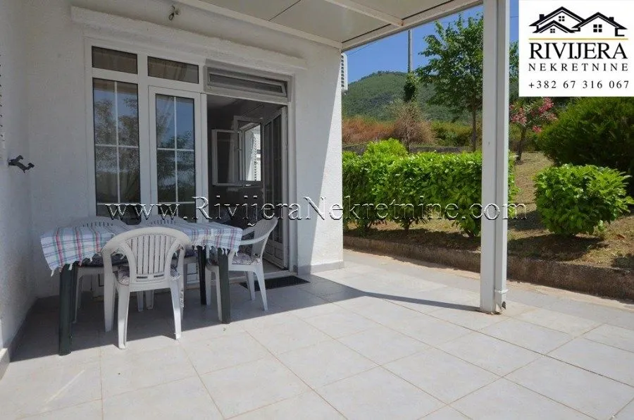 Prodaja, stan, 56m², Baošići, Herceg Novi