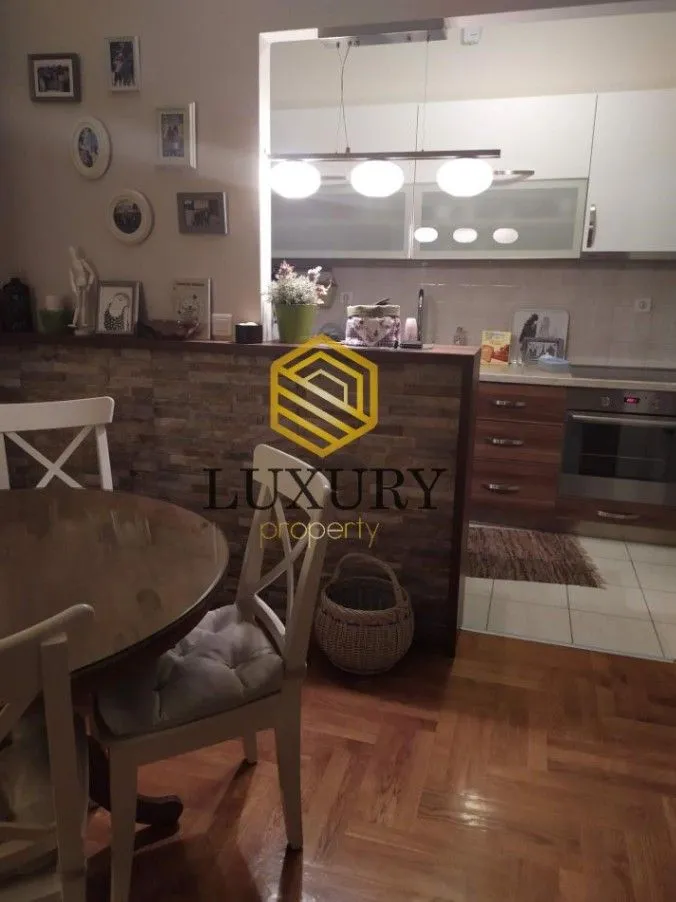 Prodaja, dvosoban stan, 75m², City Kvart, Podgorica