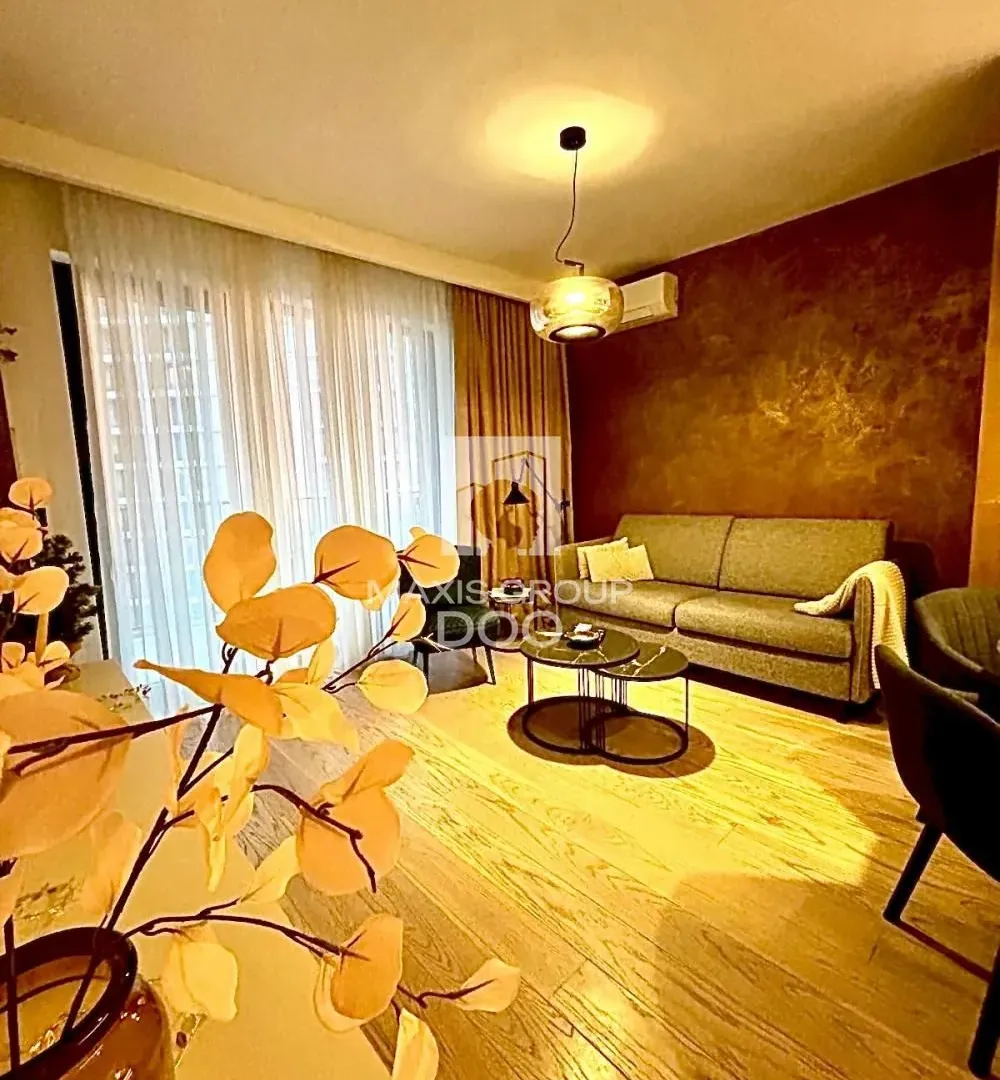 Rent, two bedroom apartment, 50m², Savski Venac, Beograd