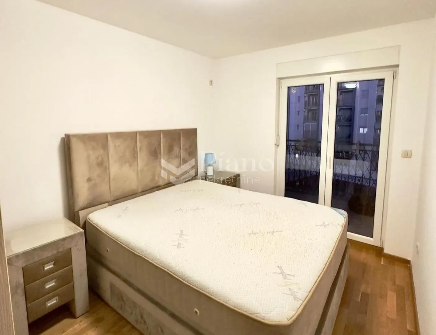 Izdavanje, jednosoban stan, 45m², Zagorič, Podgorica